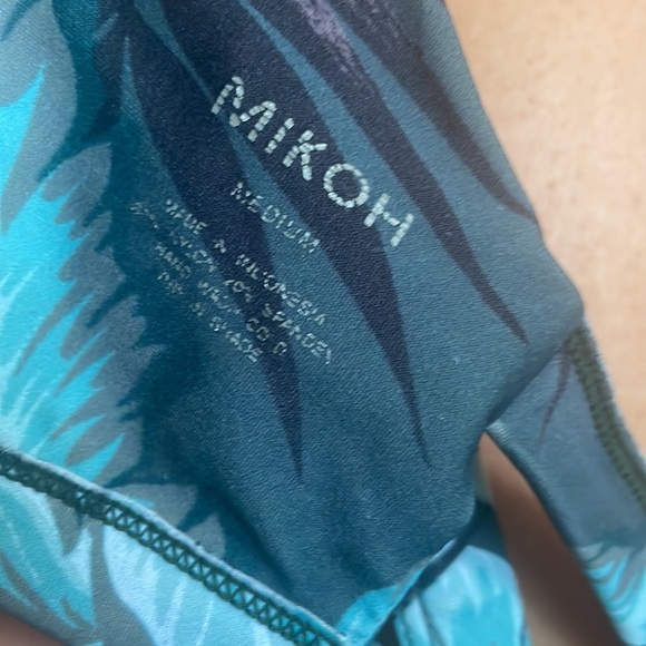 Mikoh top - Picture 2 of 2